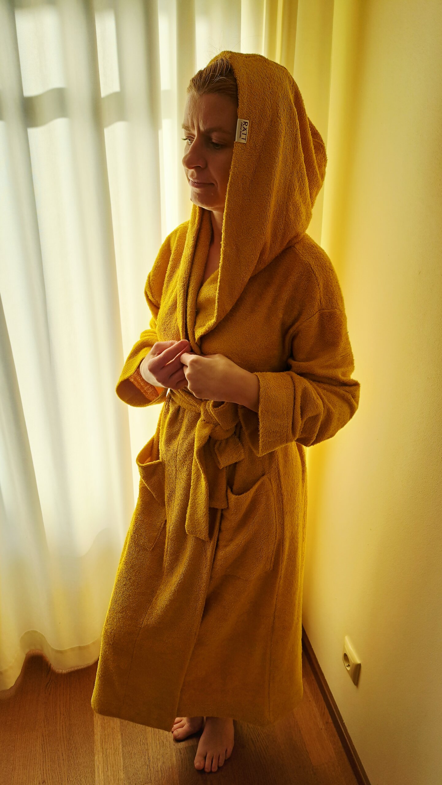 Bambusfroteest UNISEX hommikumantel kapuutsiga kuldkollane - Image 6