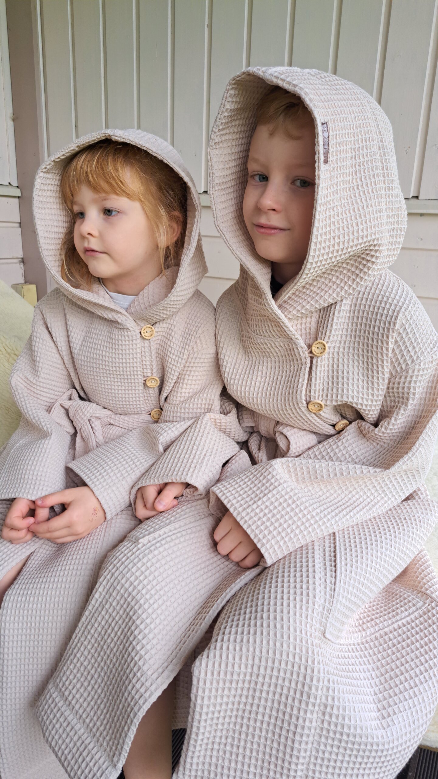 Children's bathrobe made of cotton waffle fabric - Image 3